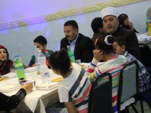 إفطار جماعي للأيتام في بيتونيا